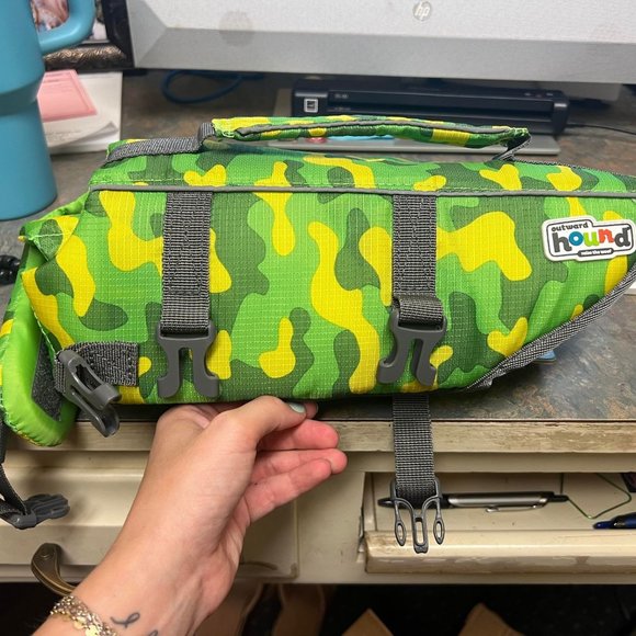 Dog Life jacket - Picture 1 of 3